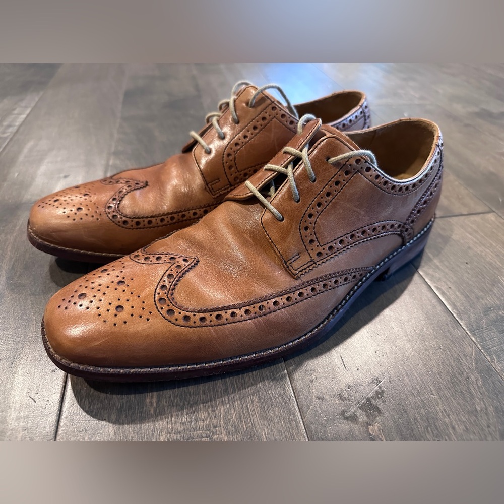 Cole Haan Classic Wingtip Oxford Shoes - Olive Size 9.5